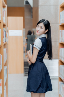 韩剧安娜在线观看